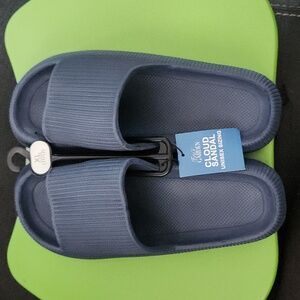 Unisex Erin's Garden cloud slide sandals